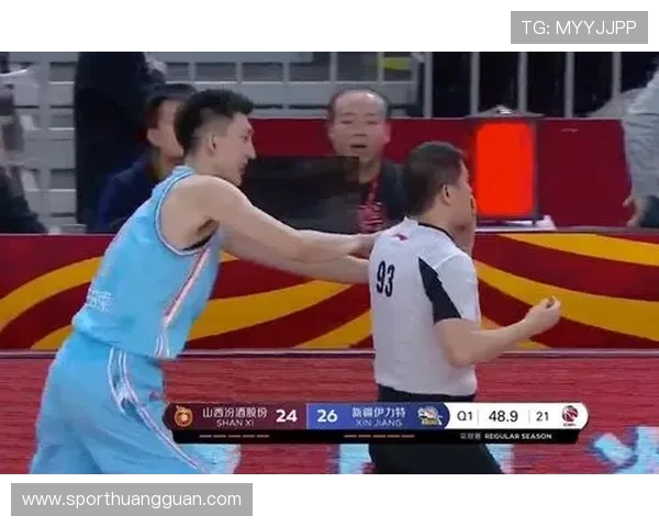 受伤倒地中断时裁判如何判罚规则全解析