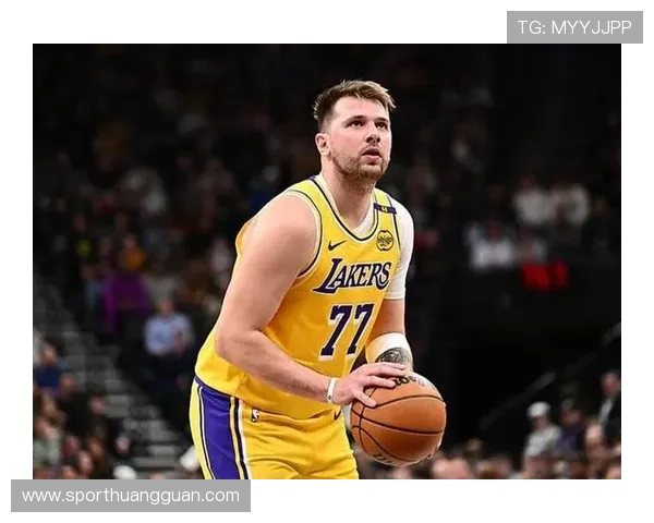 东契奇场均30+，挡拆对位内线效率提升