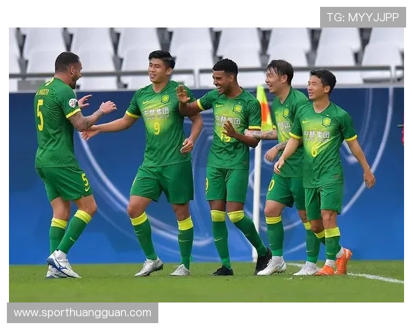 国安近期节奏混乱问题显现，攻防转换效率与中场控制力面临考验