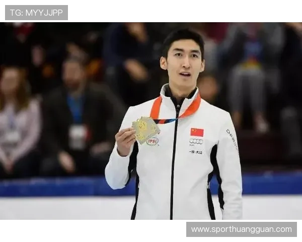 武大靖家冰箱里冻着的不是饺子，是金牌保养费