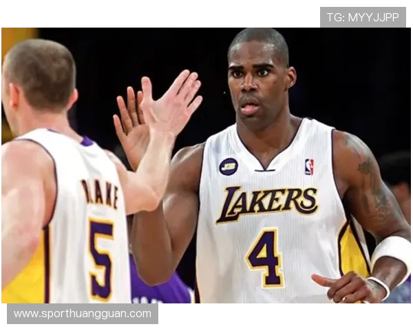 安托万·贾米森无球跑位创造空位投篮效率明显优于同期得分手